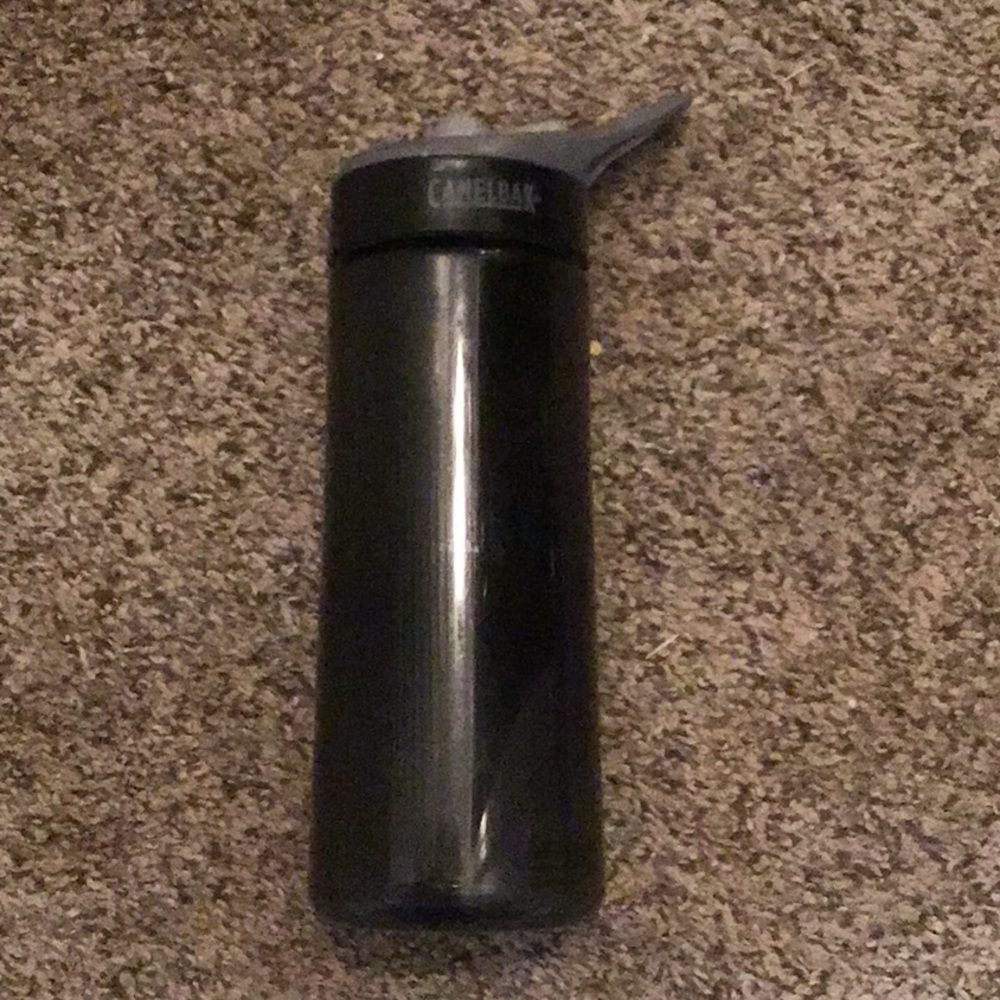 🔅4 for $10 Camelback water bottle